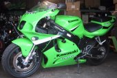 2003 Kawasaki ZX-7R photo